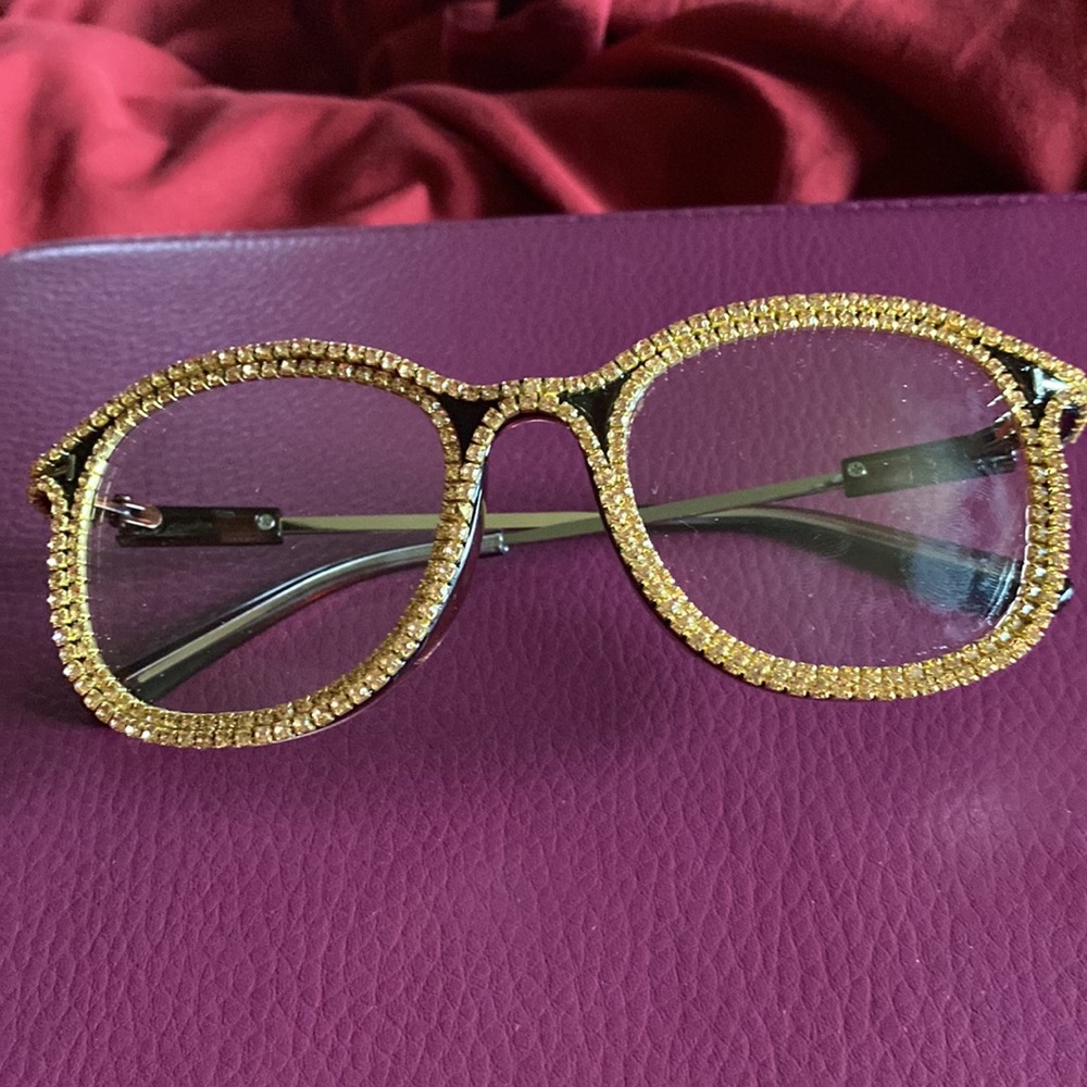 Callie lives Gold Rhinestone Glasses - Picture 6 of 8